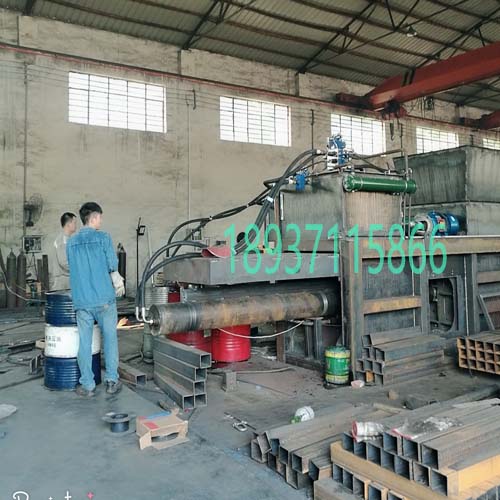 全自動廢紙打包機(jī)的內(nèi)部油箱是如何設(shè)計的呢?